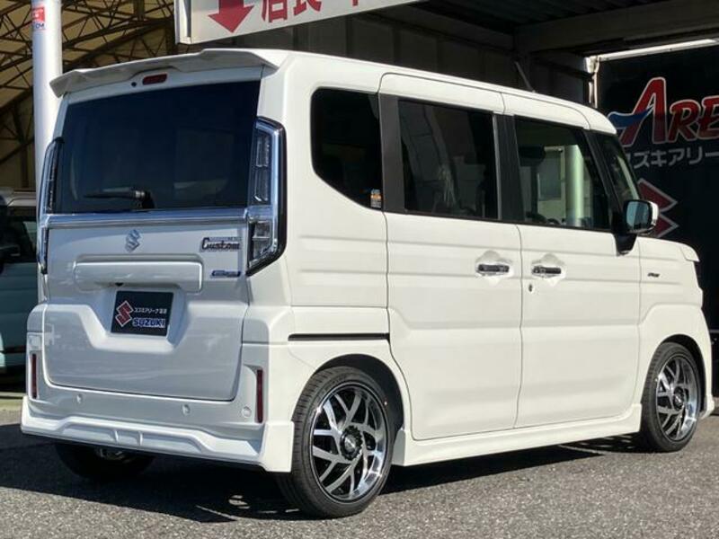 SPACIA CUSTOM