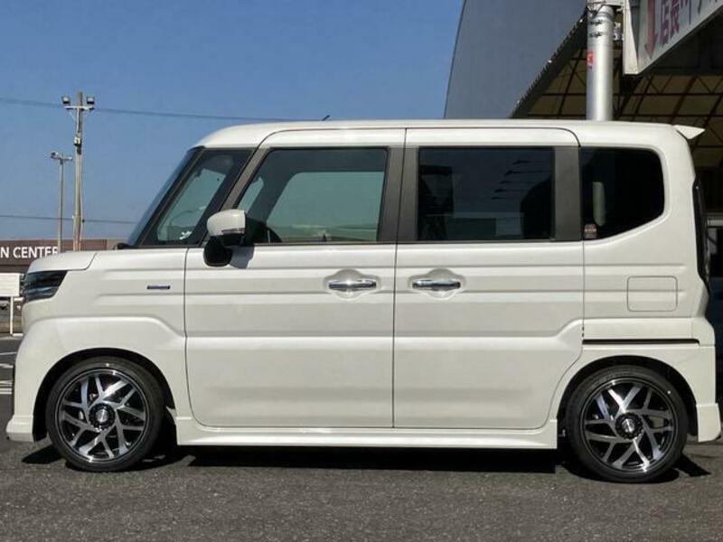 SPACIA CUSTOM