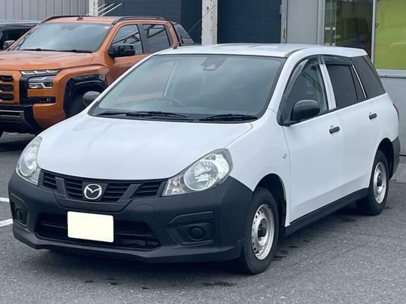 FAMILIA VAN
