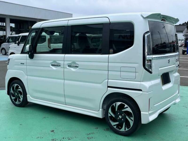 SPACIA CUSTOM