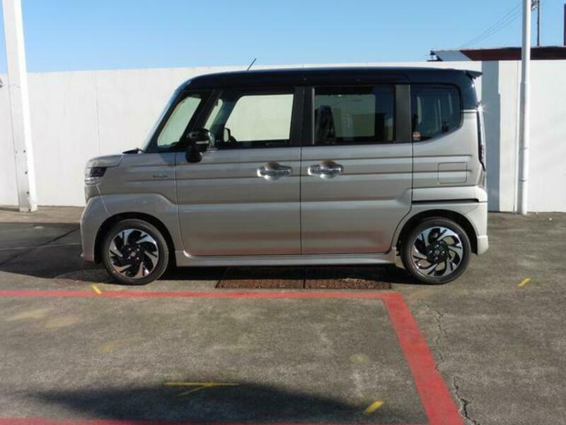 SPACIA CUSTOM