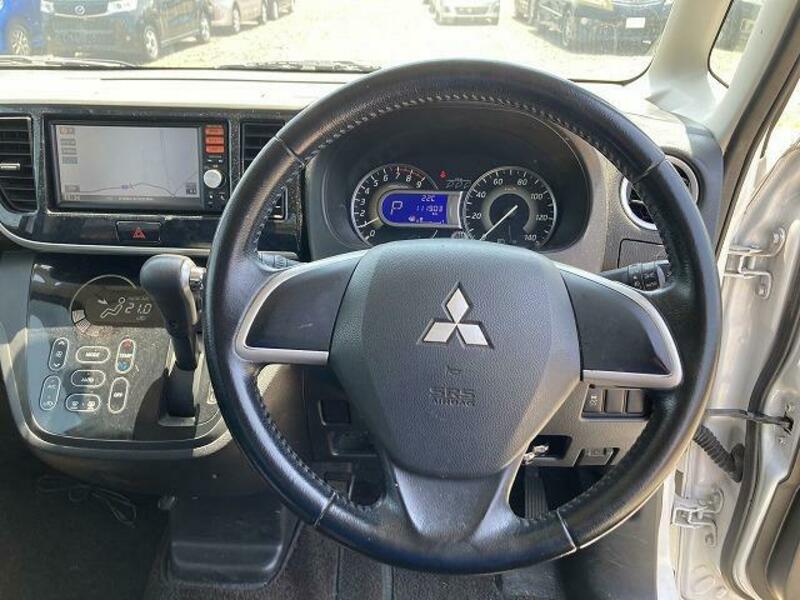 EK SPACE CUSTOM