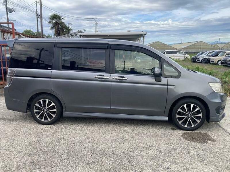 STEPWAGON SPADA