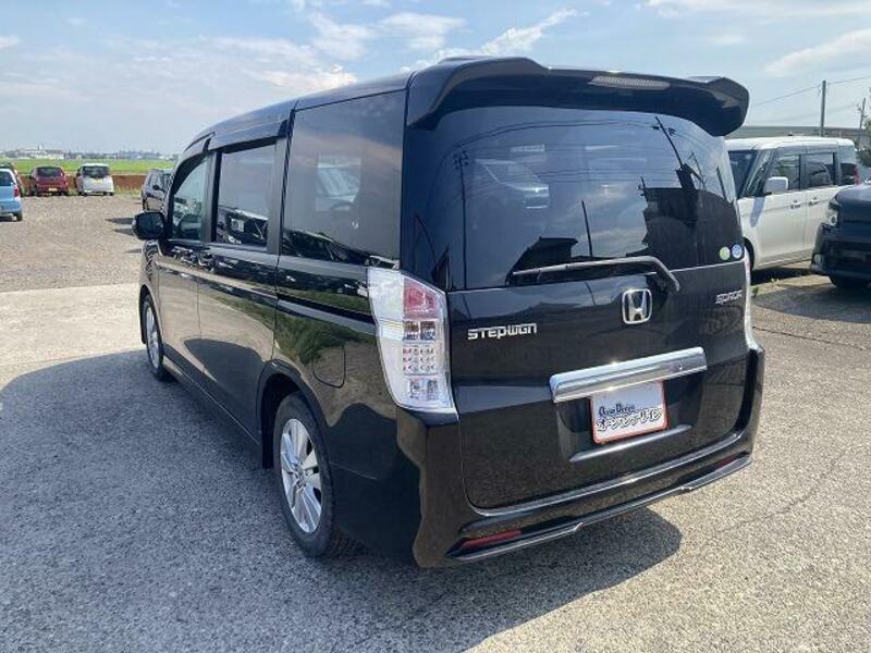 STEPWAGON SPADA
