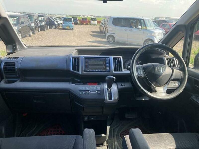 STEPWAGON SPADA