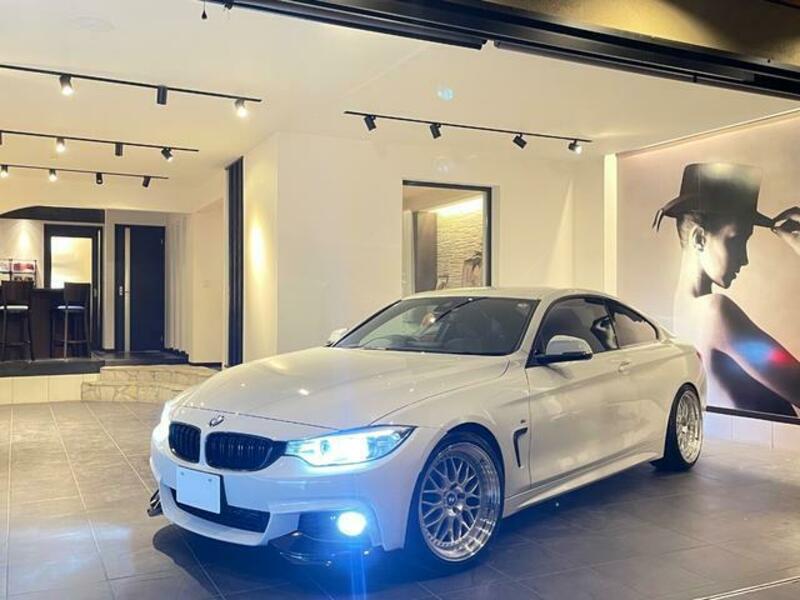 4 SERIES