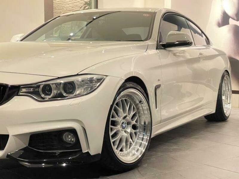 4 SERIES