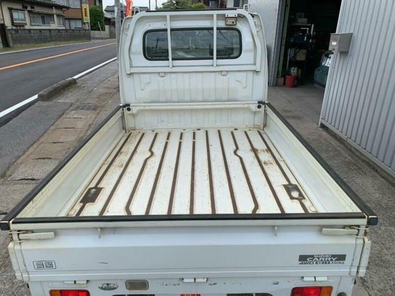 CARRY TRUCK