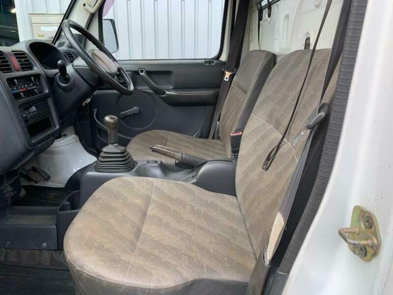 CARRY TRUCK