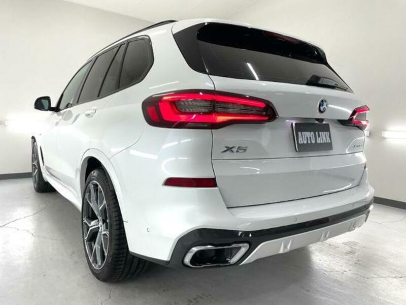 X5