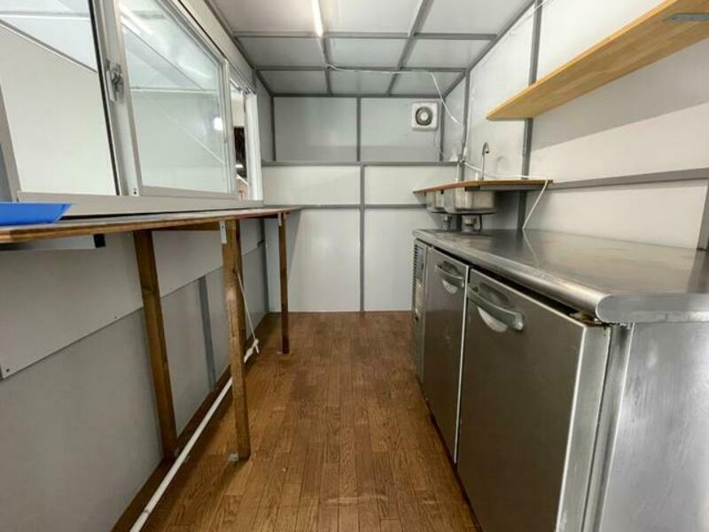 TOWNACE TRUCK