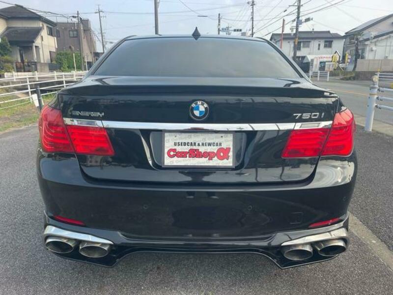 7 SERIES