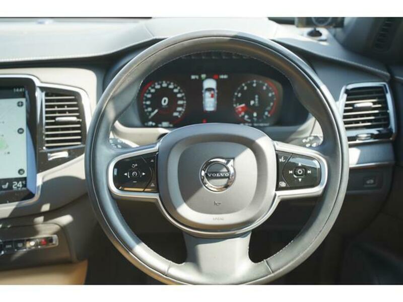XC90