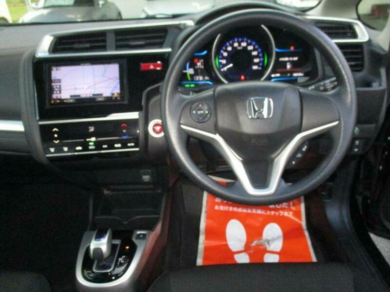 FIT HYBRID