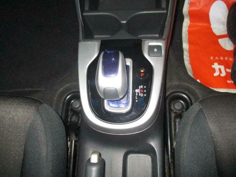 FIT HYBRID