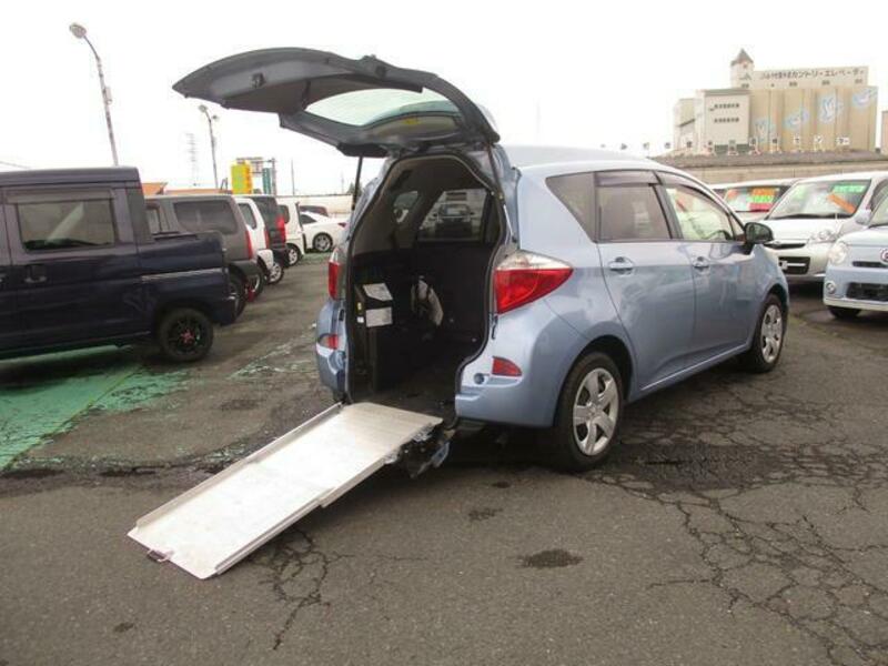 TOYOTA RACTIS