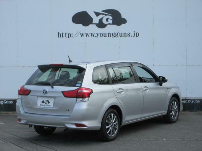 COROLLA FIELDER