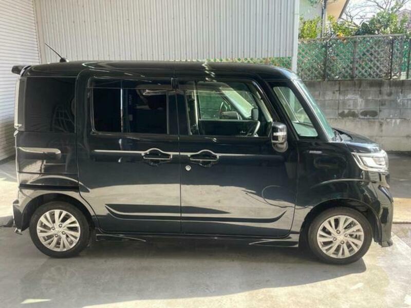 SPACIA CUSTOM