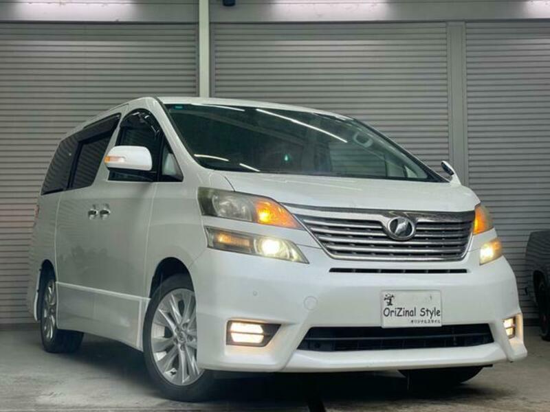 TOYOTA VELLFIRE