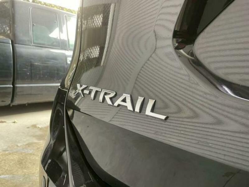 X-TRAIL