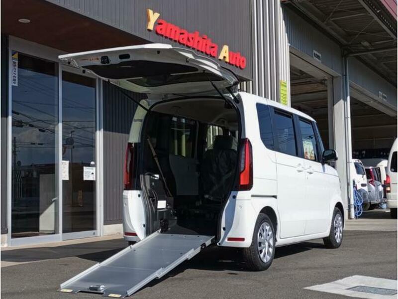 HONDA N BOX