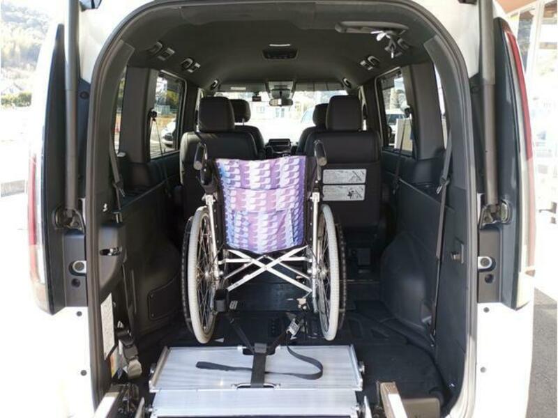 STEPWAGON SPADA