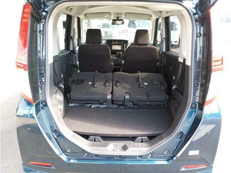ROOMY