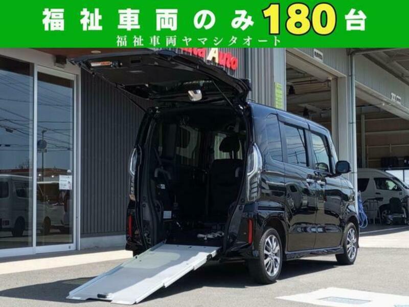 HONDA N BOX CUSTOM