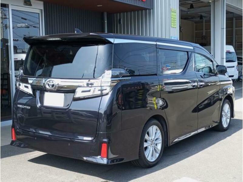 VELLFIRE