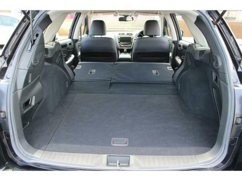 LEGACY OUTBACK
