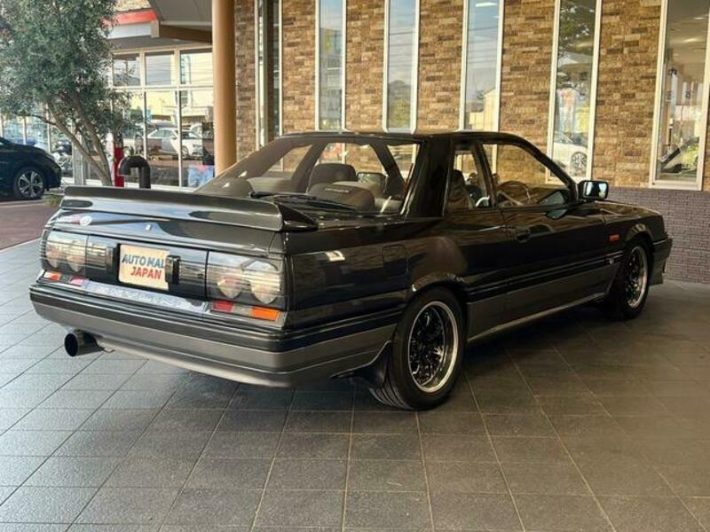 SKYLINE