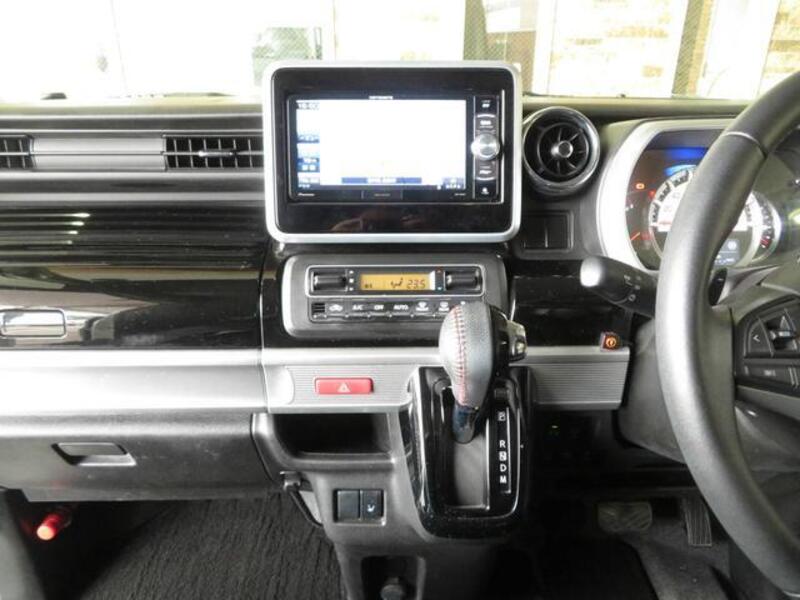 SPACIA CUSTOM