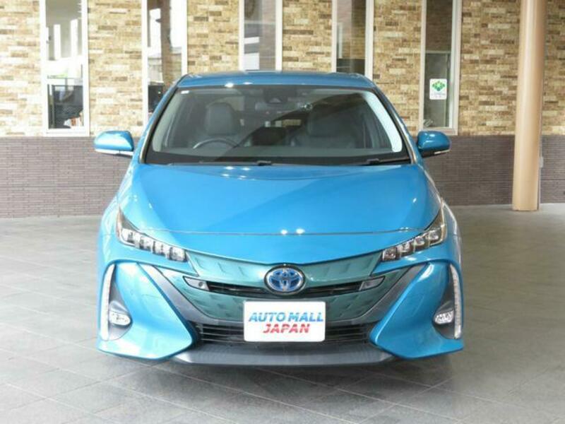 PRIUS PHV