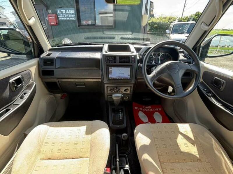 PAJERO MINI
