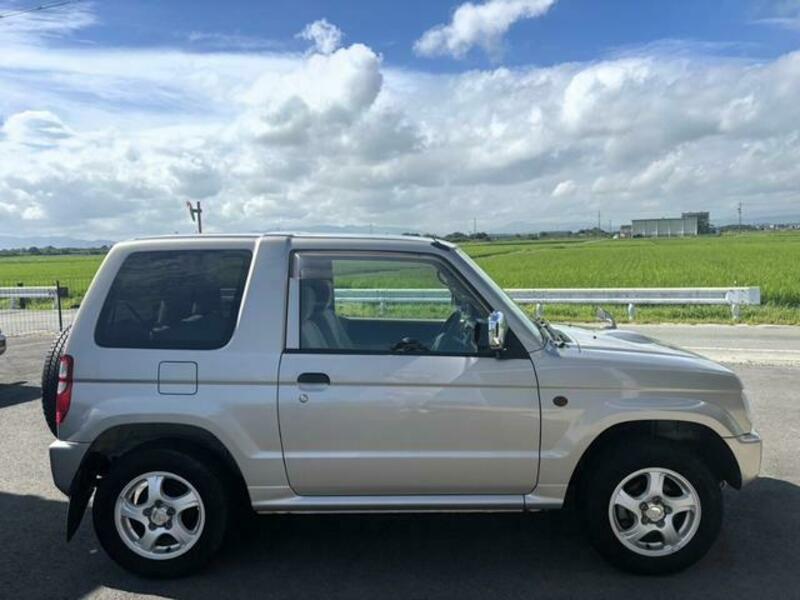 PAJERO MINI
