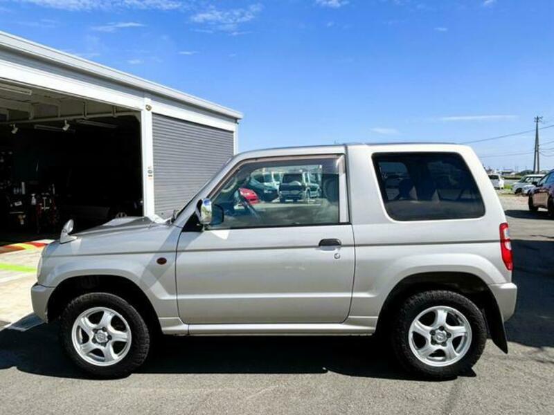 PAJERO MINI