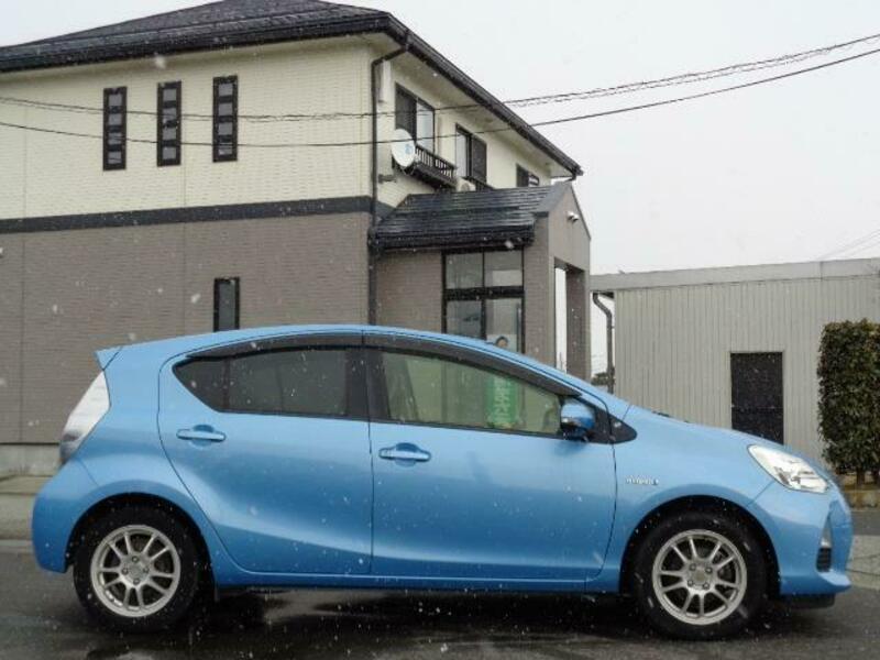 AQUA