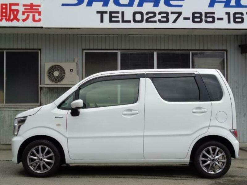 WAGON R