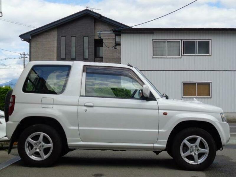 PAJERO MINI