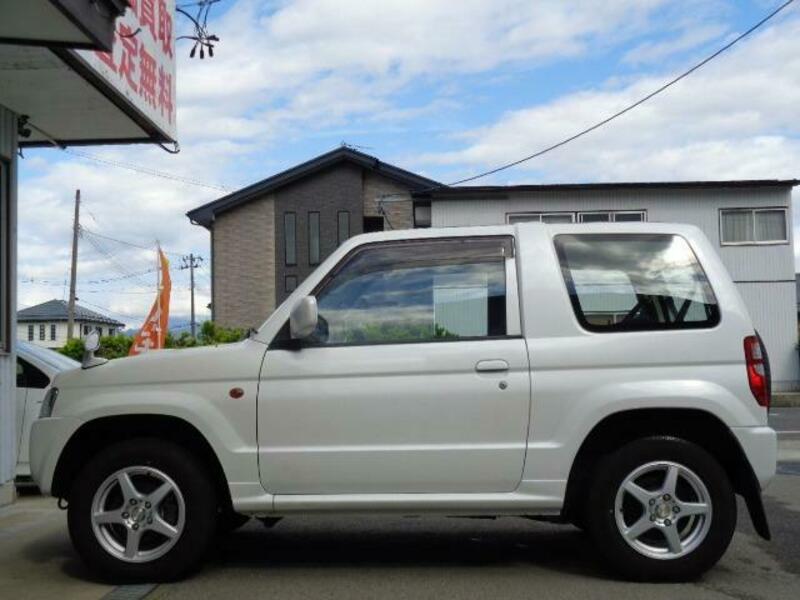 PAJERO MINI