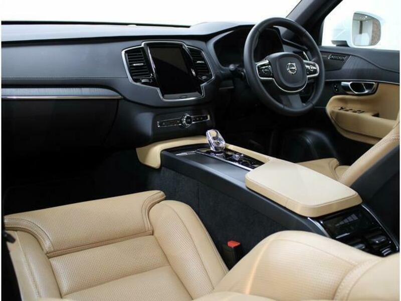 XC90
