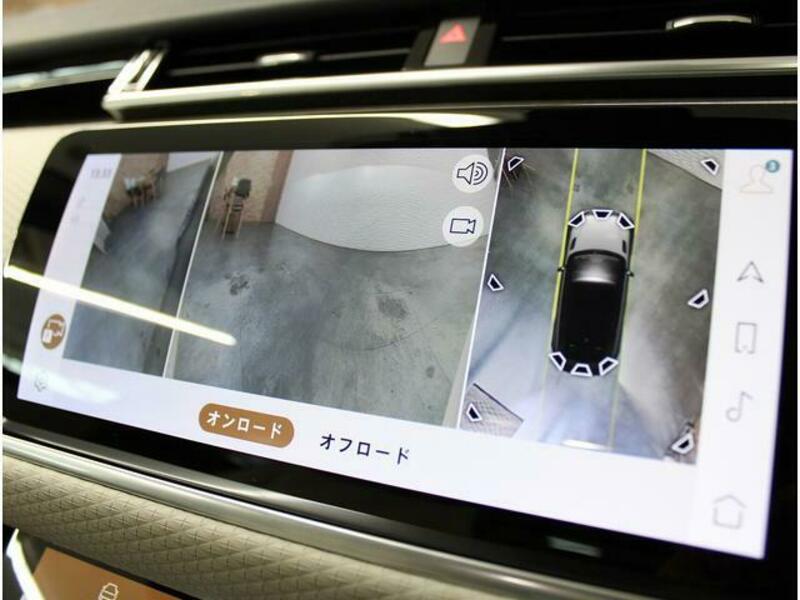 RANGE ROVER VELAR