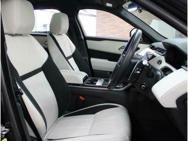 RANGE ROVER VELAR