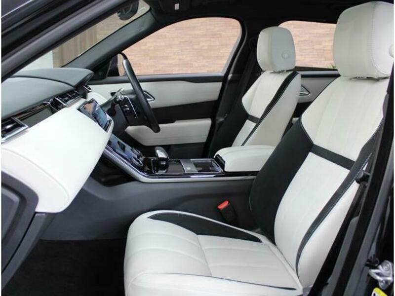 RANGE ROVER VELAR