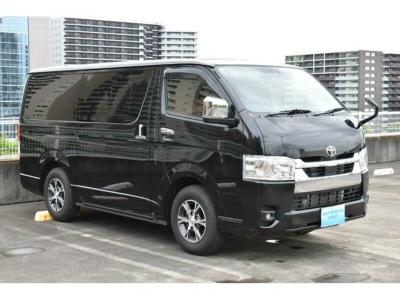 HIACE VAN