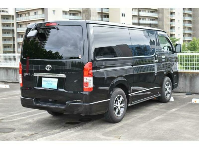 HIACE VAN