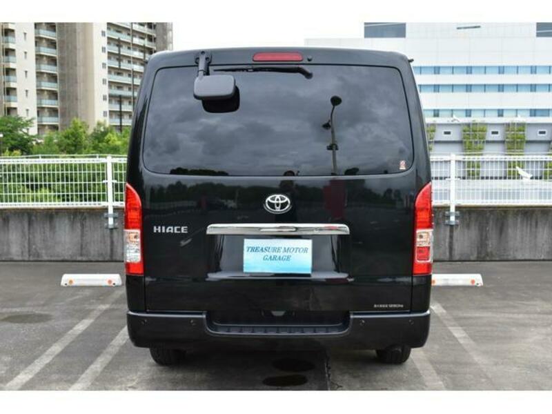 HIACE VAN