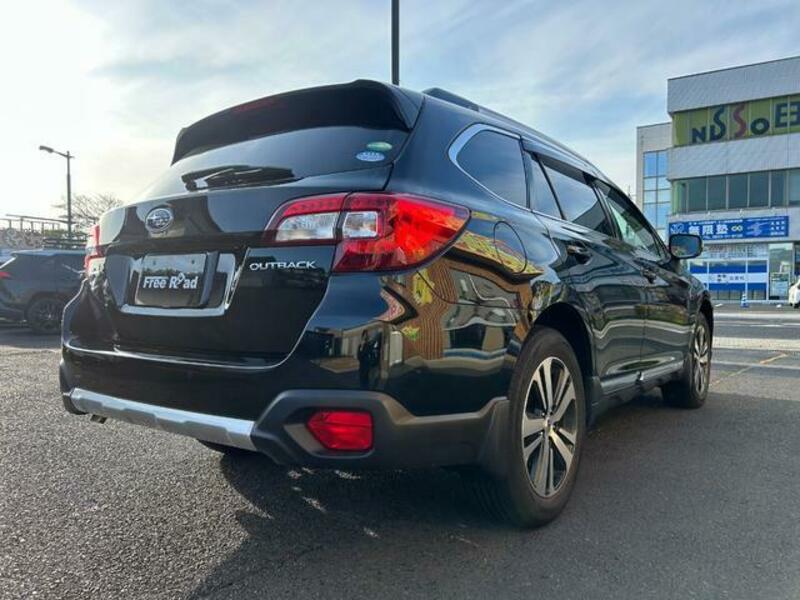 LEGACY OUTBACK