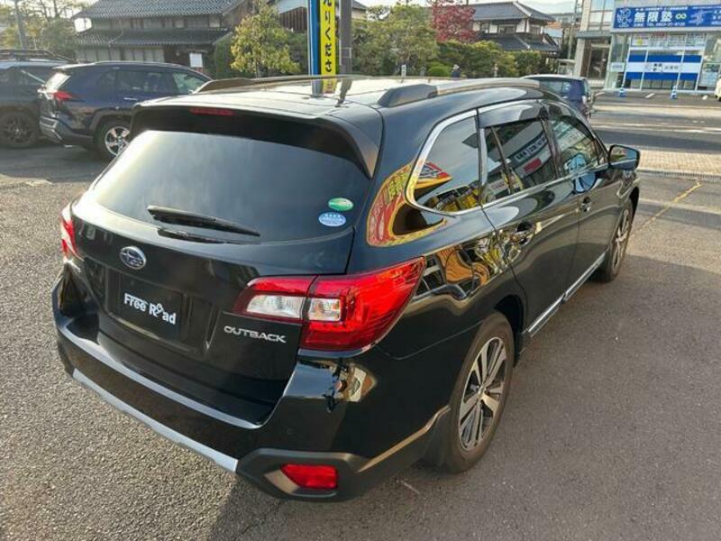 LEGACY OUTBACK