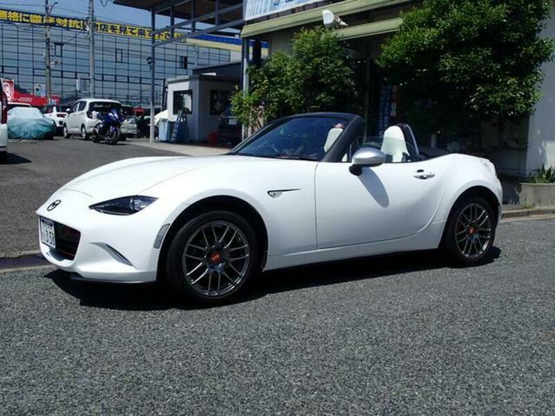 ROADSTER